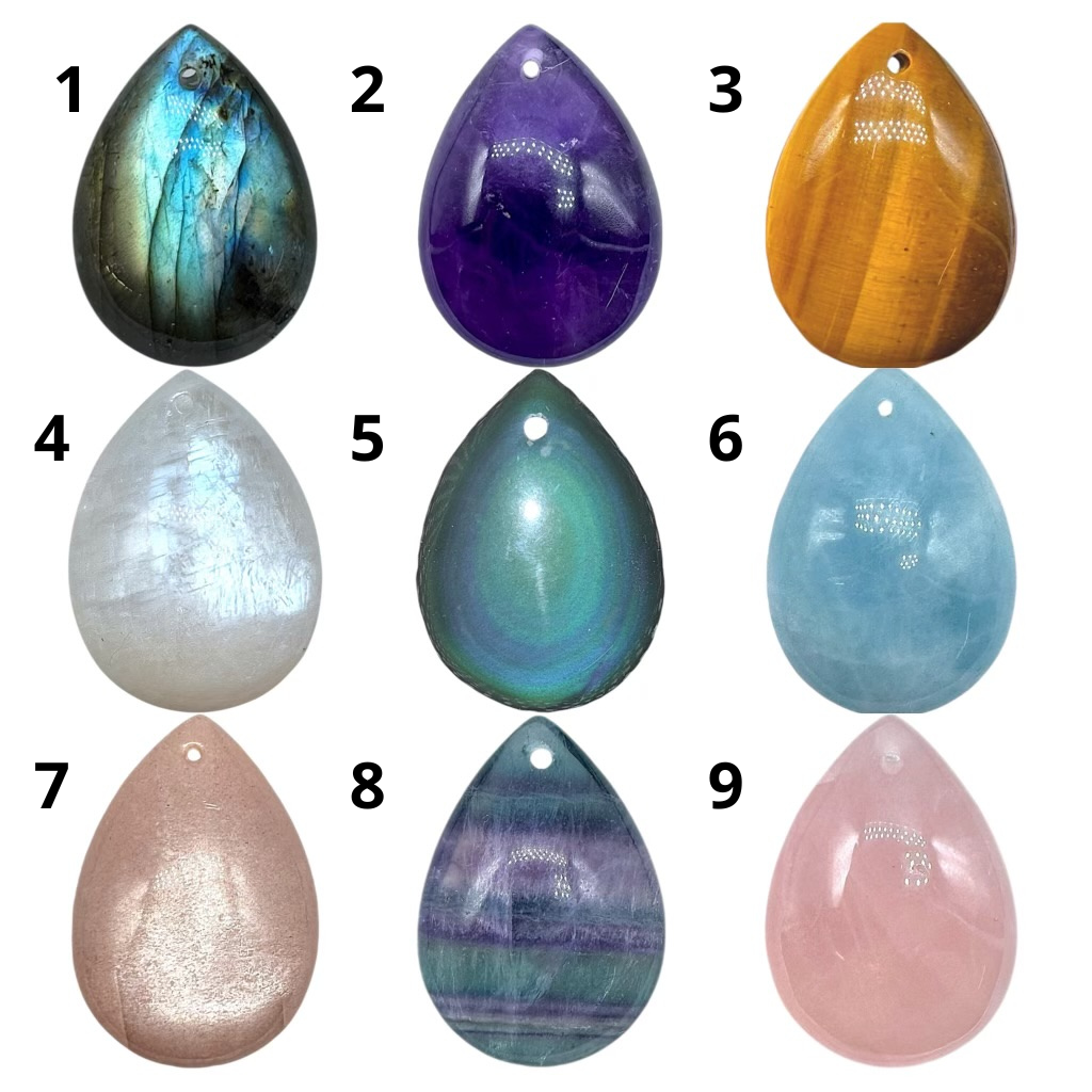 Pendentif forme goutte percé devant (47 pierres différentes) (bélière non incluse) - Foliesbijoux