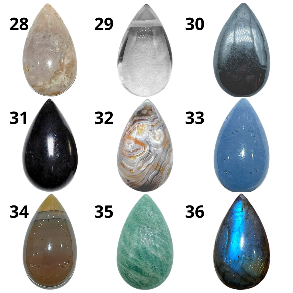 Pendentif forme goutte percé sur le côté (45 pierres différentes) - Foliesbijoux