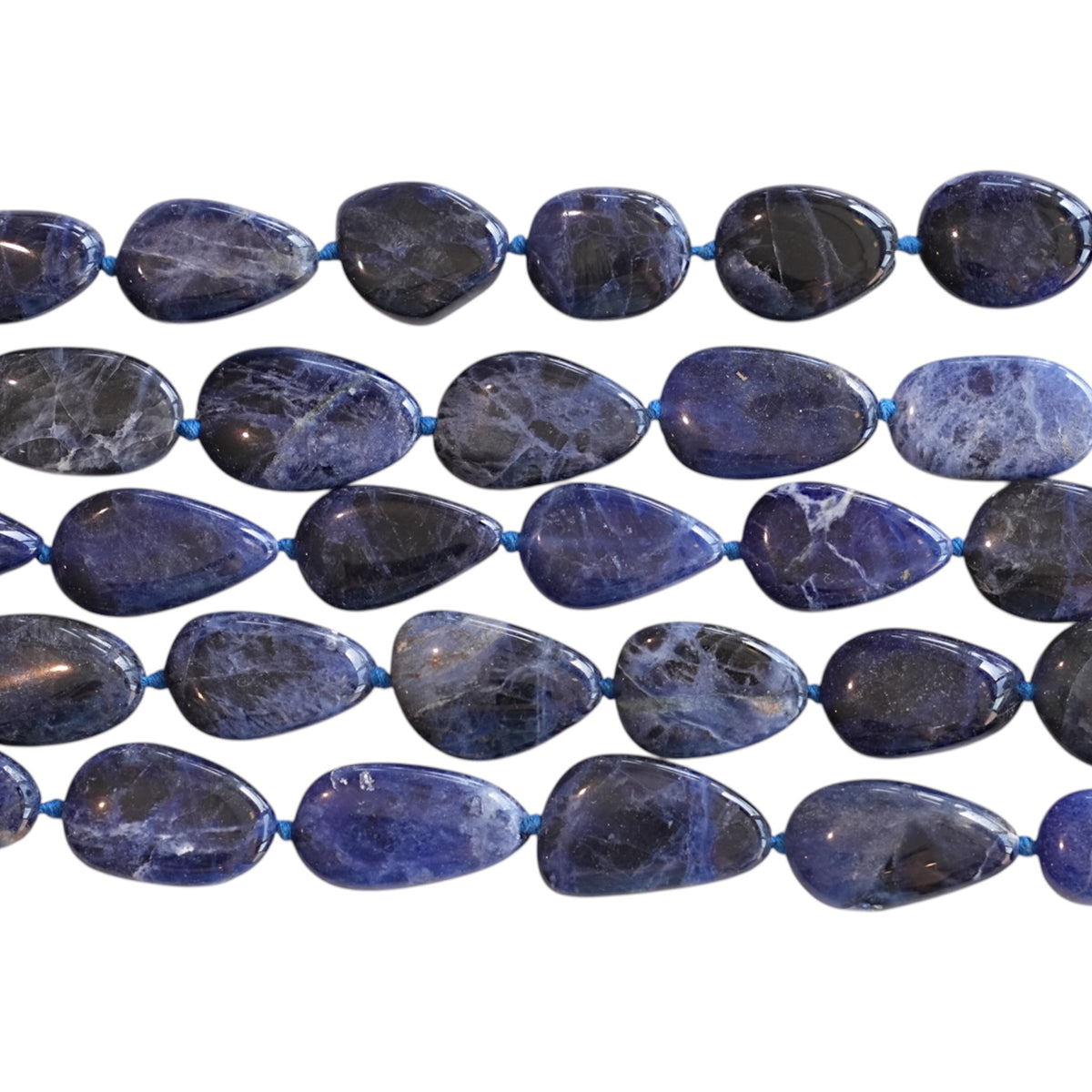 Fil de perle forme libre Sodalite 15x21 mm (référence 112)