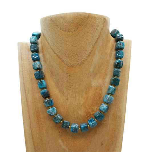 Collier ras de cou 42 cm 10 mm cubique boué acier inoxydable argenté (7 pierres disponibles)