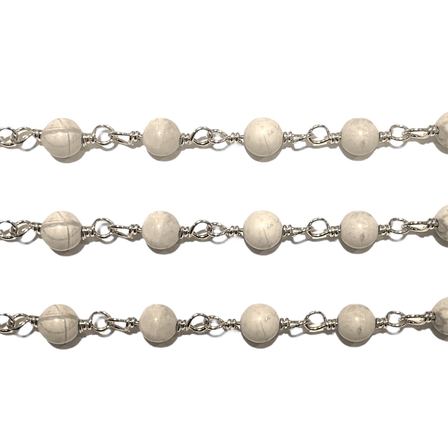 Chaîne avec boule Howlite blanche au mètre laiton - Foliesbijoux