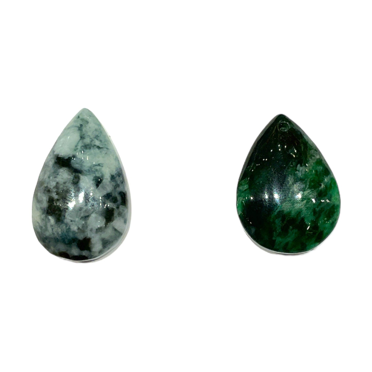 Pendentif Jade de Birmanie forme goutte plate percé devant - Foliesbijoux