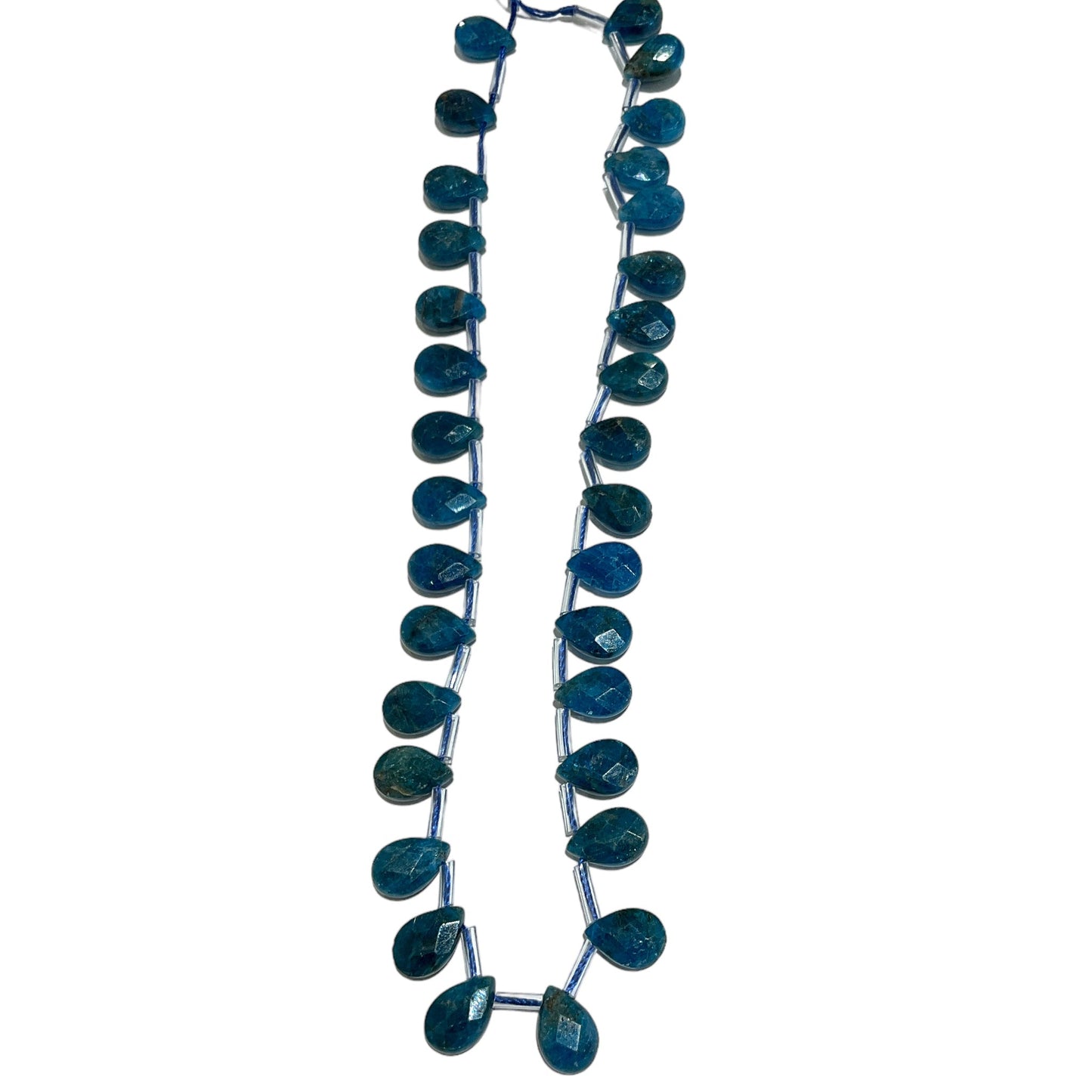 32 petits pendentifs Apatite bleue goutte facetté plate 8 x 12 - Foliesbijoux