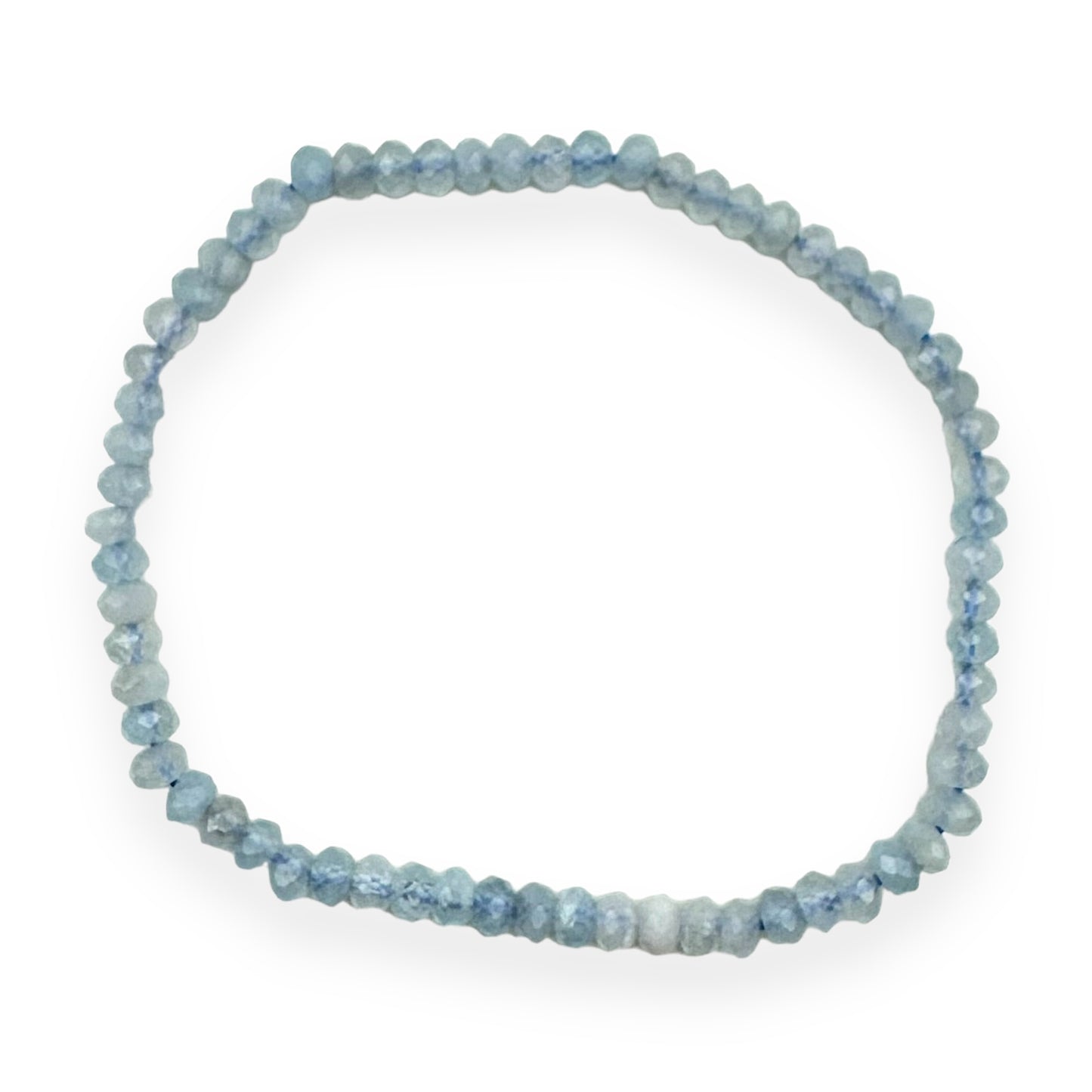 Blue calcédonian bracelet faceted