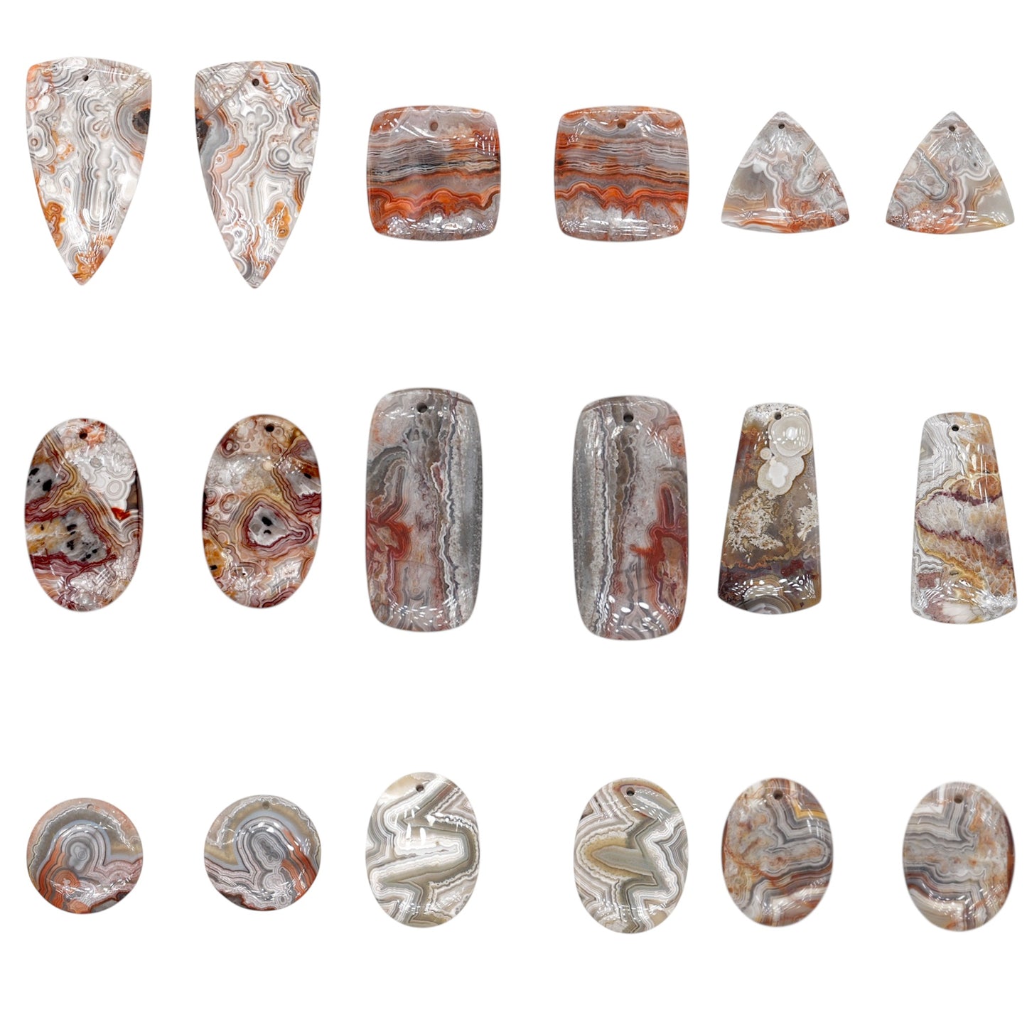 Une paire de deux agate crazy pour pendentif ou fabrication de boucle d’oreille