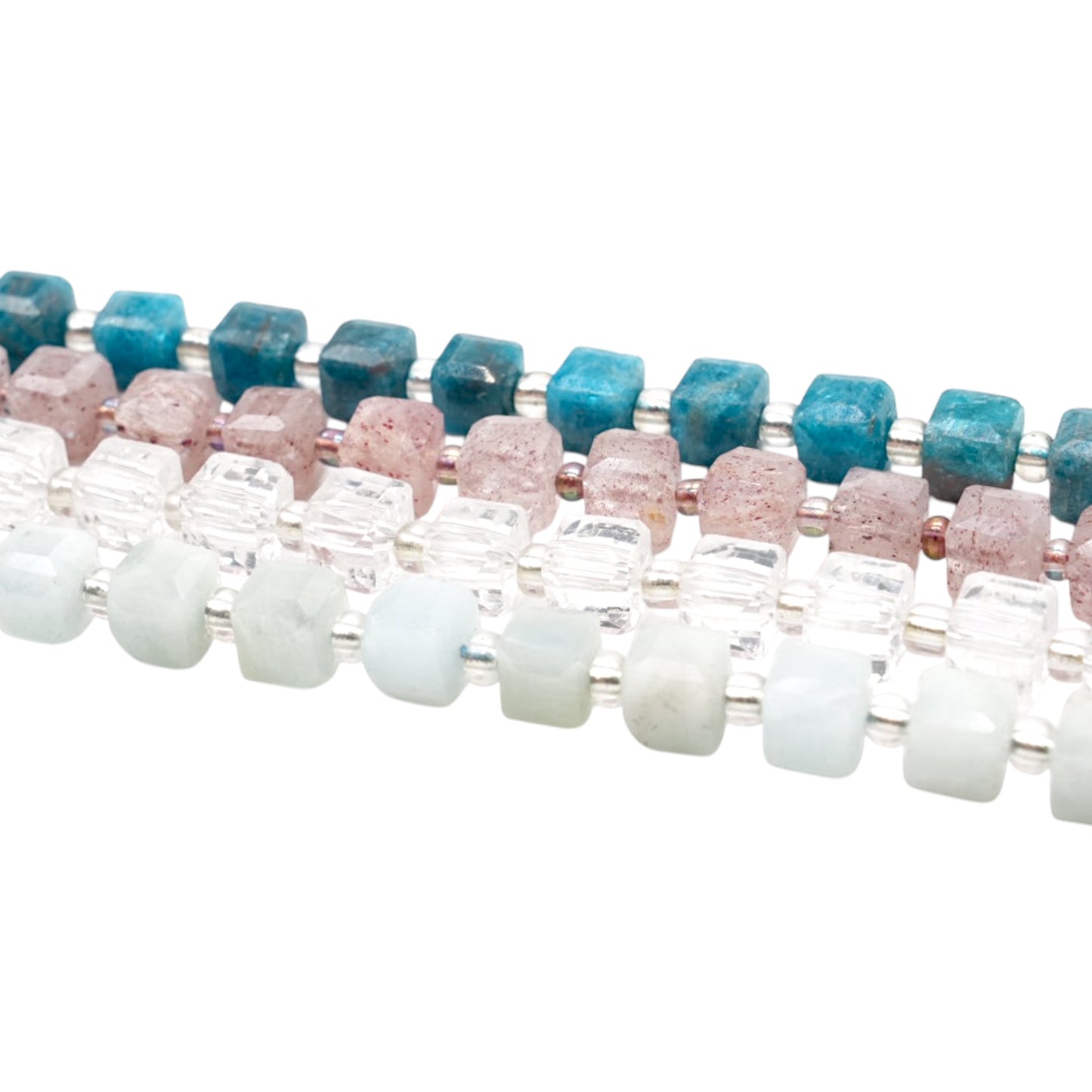 Fil de perles cube facetté 8x8 mm (4 pierres disponibles)