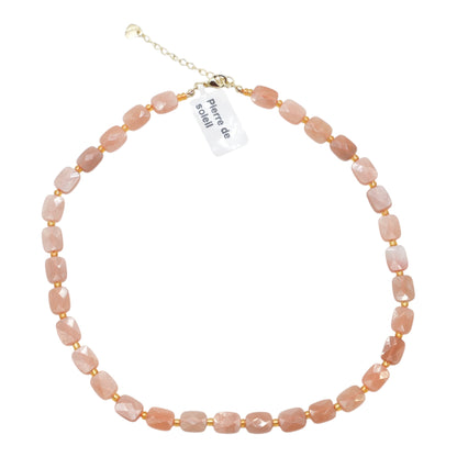 Collier 43 cm 8x10 mm rectangulaire facetté en acier inoxydable dorée (11 pierres disponibles)