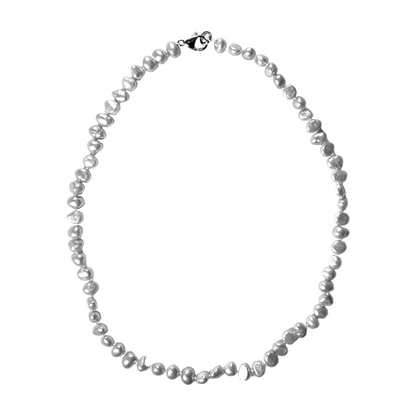 Collier en perles d’eau douce gris G-10