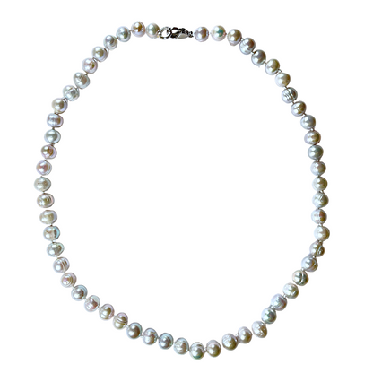 Collier en perles d’eau douce gris G-11