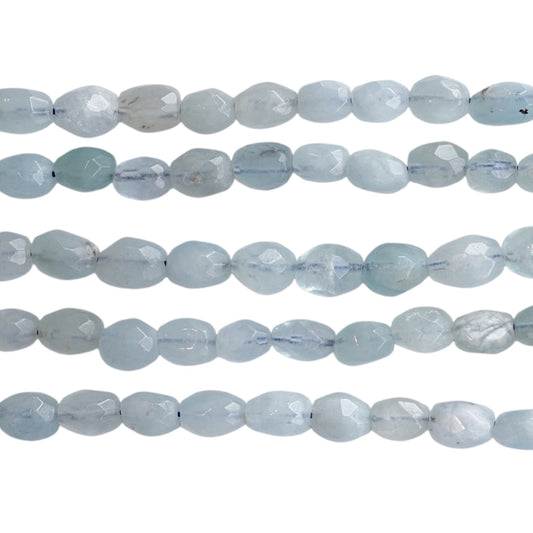 Fil de perle forme libre Aigue marine 10x12 mm (référence 101)