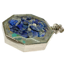 Lade das Bild in den Galerie-Viewer, Pendentif hexagone facetté Lapis-lazuli

