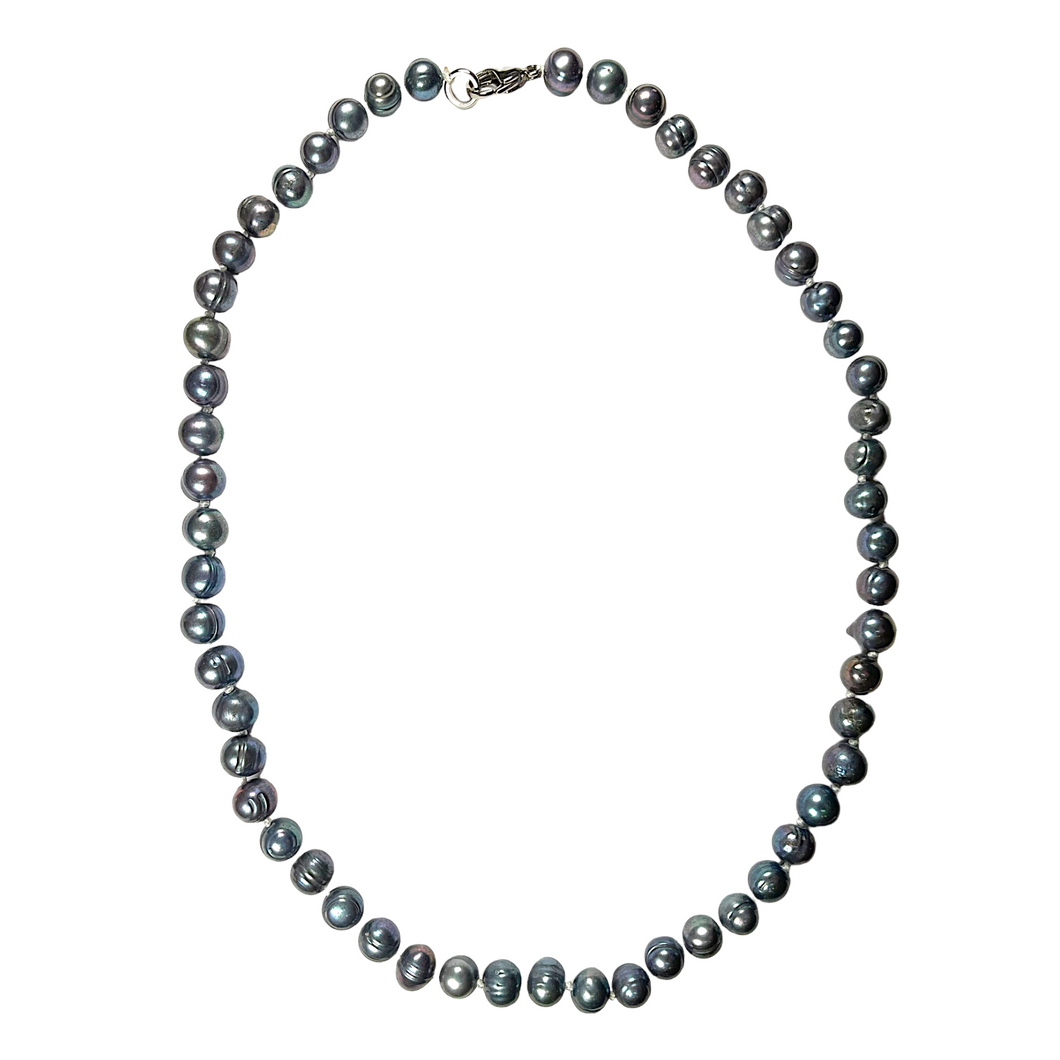 Collier en perles d’eau douce noire N-5