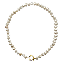 Charger l&#39;image dans la galerie, Collier en perles d’eau douce 8-9mm attache bouée en acier doré ou argenté numero 15
