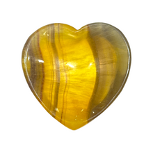 Charger l&#39;image dans la galerie, Coupole en fluorine jaune forme coeur
