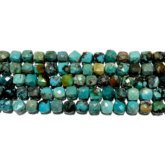 Fil de perles carrées facetté Turquoise AA 4x4 mm