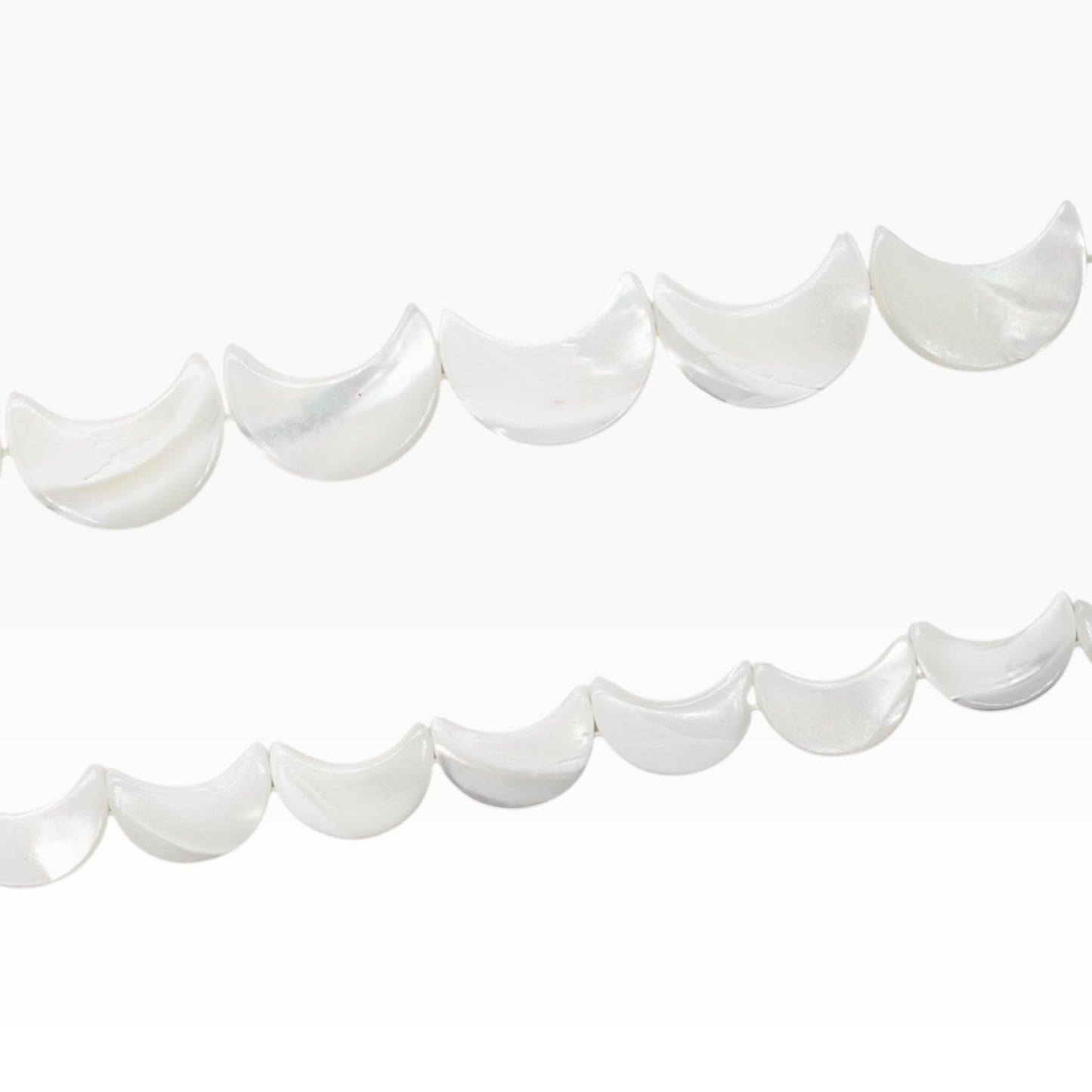 Fil de Lunes en nacre blanche