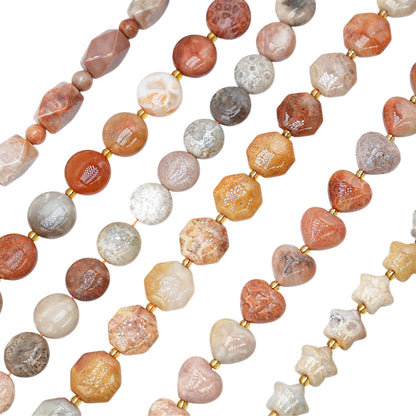 Fil de perles Corail fossilisé forme libre (6 formes disponible)