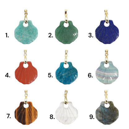 Pendentif Coquillage 25 mm — Bélière dorée ou argentée (11 pierres disponible)