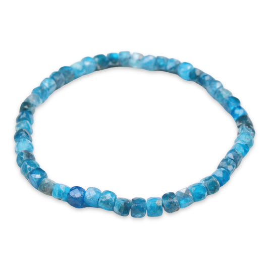 Bracelet Apatite bleue cube A+ 4x4 mm