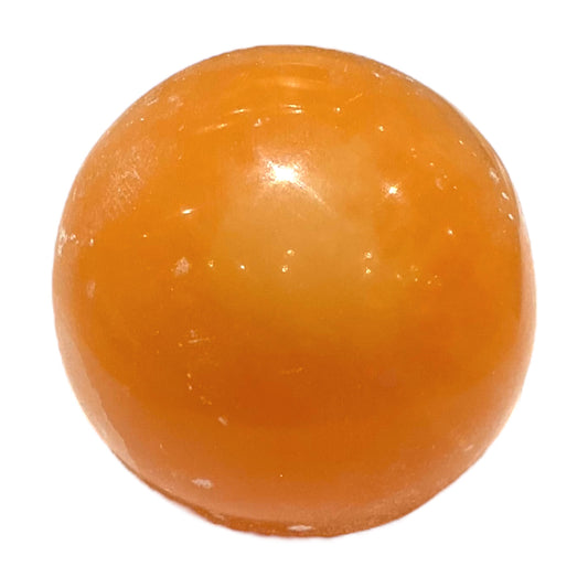 Boule orange en sélénite