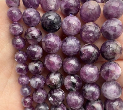 Fil de perles Lepidolite violette AAA