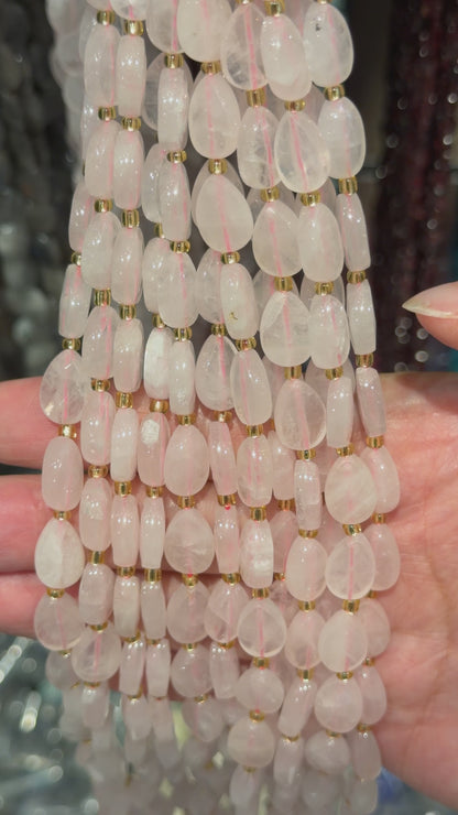 Fil de perles Quartz rose goutte facettée 8x12 mm — percé verticalement