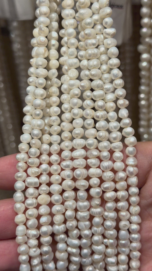 Fil de perle d’eau douce 5-5.5 mm [55]