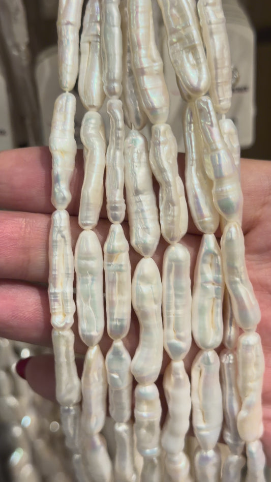 Fil de perle d’eau douce 6x26 mm [95]