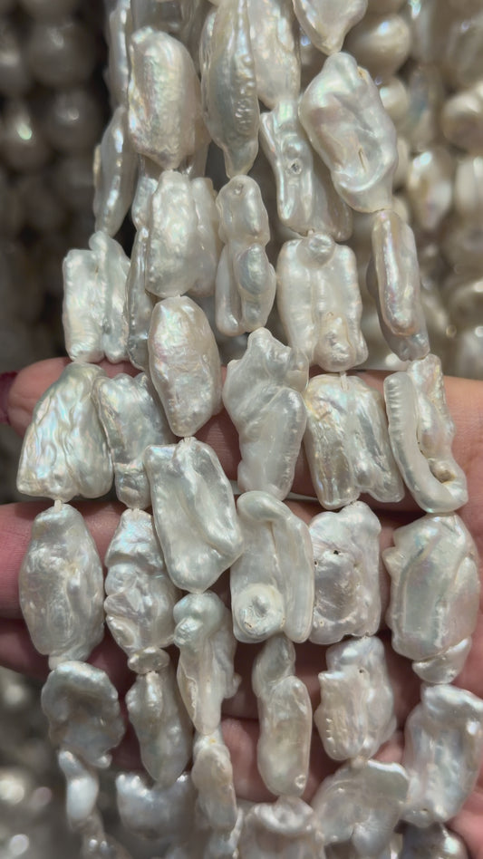 Fil de perle d’eau douce 11x17 mm [107]