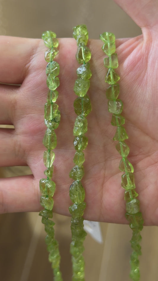 Fil de perle forme libre Peridot (référence 170 à 172)