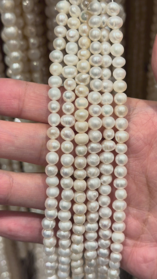 Fil de perle d’eau douce 5-6 mm [67]