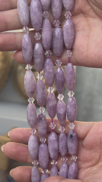 Fil de perle forme libre Lepidolite facettée 10x20 mm (référence 131)