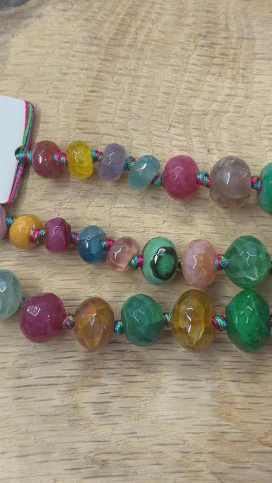 Fil de perles forme libre RONDELLE FACETTE taille VARIABLE en Agate multicolore chauffée 1-2 cm