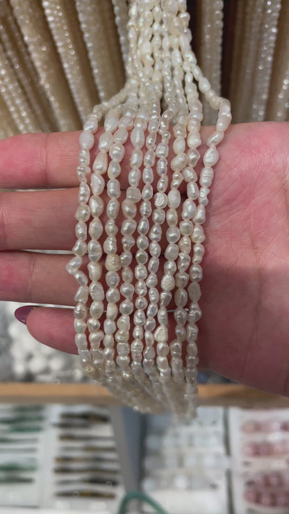 Fil de perle d’eau douce 3-4mm [12]