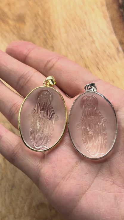 Médaille religieuse ovale en verre 4x3 cm – Monture dorée ou argentée