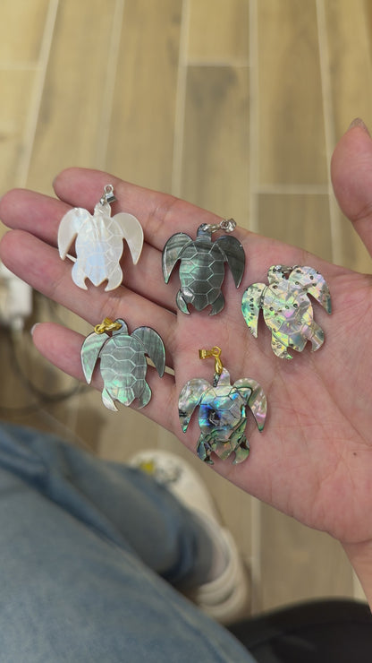 Mini pendentif forme tortue 3x3 cm (5 pierres disponibles)