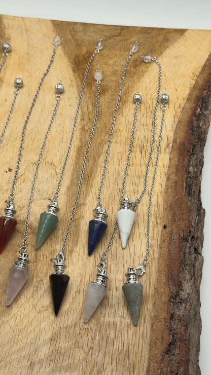 Pendule forme petit cone (11 pierres disponible)