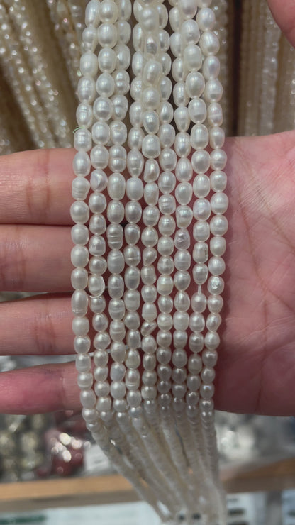 Fil de perle d’eau douce 3.8-4.2mm [20]