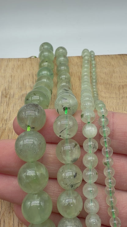 Prehnite AA bead strand