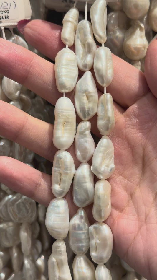 Fil de perle d’eau douce 13x20 mm [117]