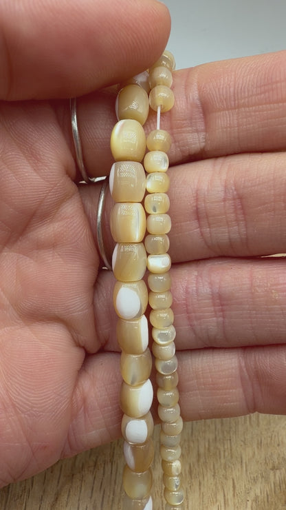 Fil de nacre dorée (2 tailles disponible)