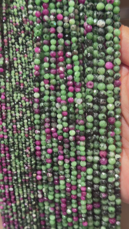 Fil de perles facettées Rubis sur zoisite — RESTOCK
