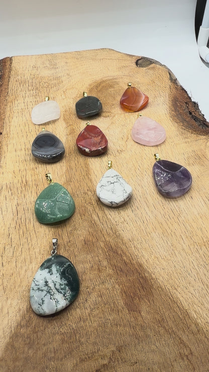 Free-form pendant 28x36x9 mm (11 stones available) (gold or silver bail included)