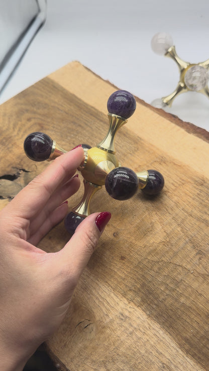 Masseur à quatre points
en Pierres Naturelles 10x10 cm – Améthyste ou Cristal de Roche