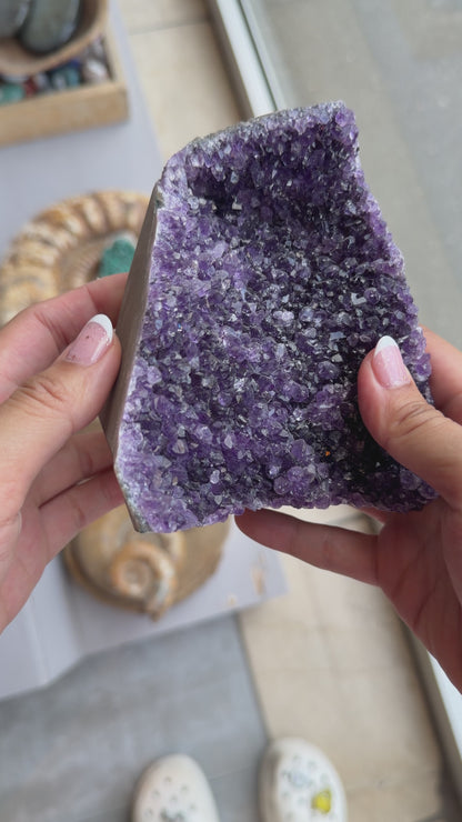 Amethyste AA+ (Lot 2) 948g 11x6x11cm