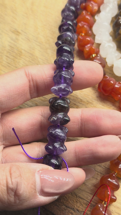 Fil d’ourson en pierre naturelle référence 67 — 15x10 mm (6 pierres disponible)