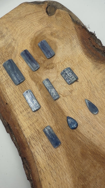 Pendentif en Cyanite bleue (9 formes disponible)