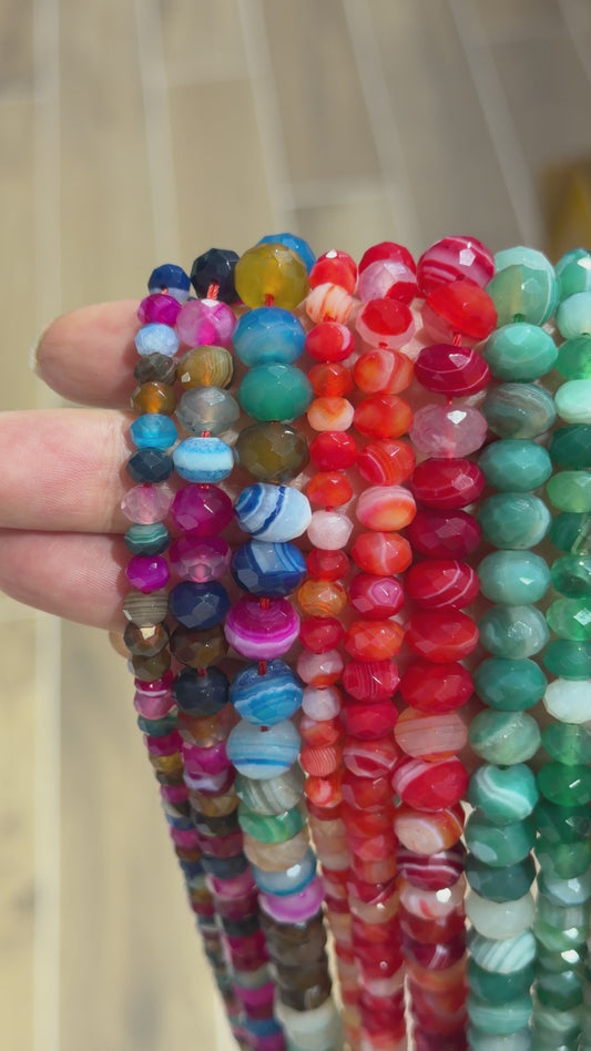 Fil de perles rondelle facettées Agate bleue chauffée