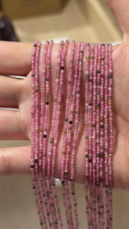 Fil de perle Tourmaline rose AA 2 mm