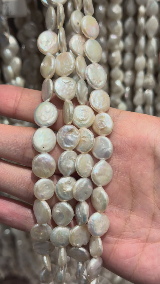 Fil de perle d’eau douce 11-12 mm [102]